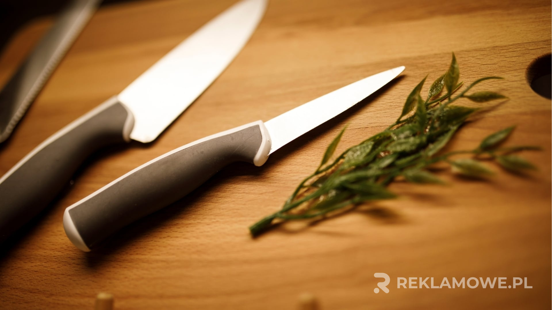 Noże reklamowe przydatne w branży budowlanej